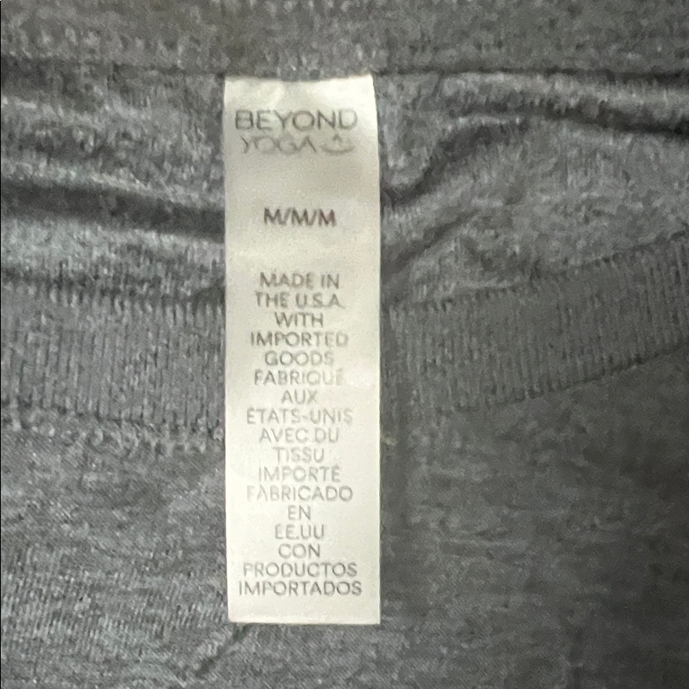 Beyond yoga featherweight classic crew pullover - M - Picture 2 of 4